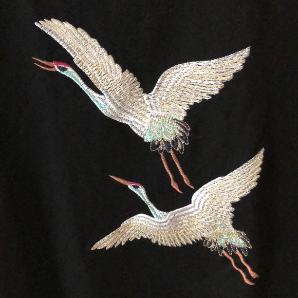 Black crane t-shirt - Picture 4 of 4
